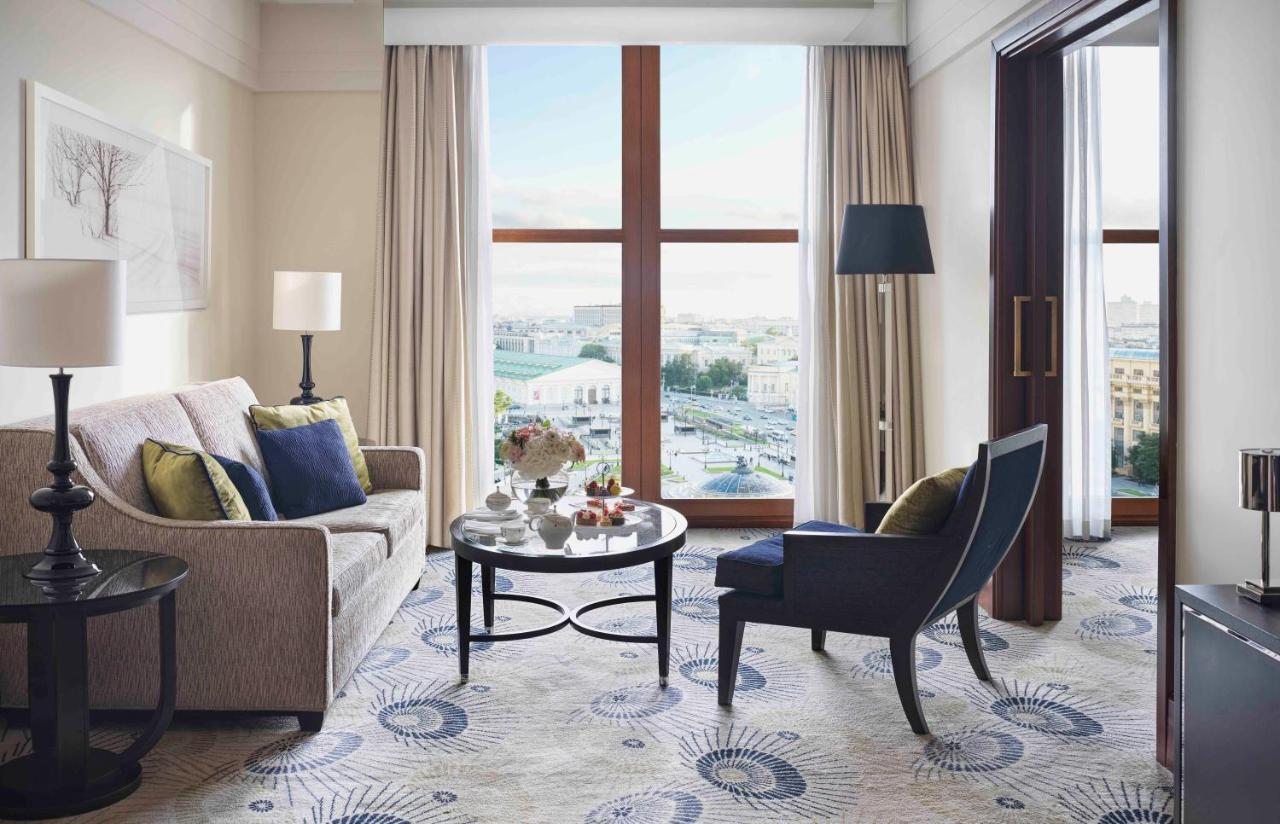 Four seasons one. Four Seasons Hotel Prestige view.